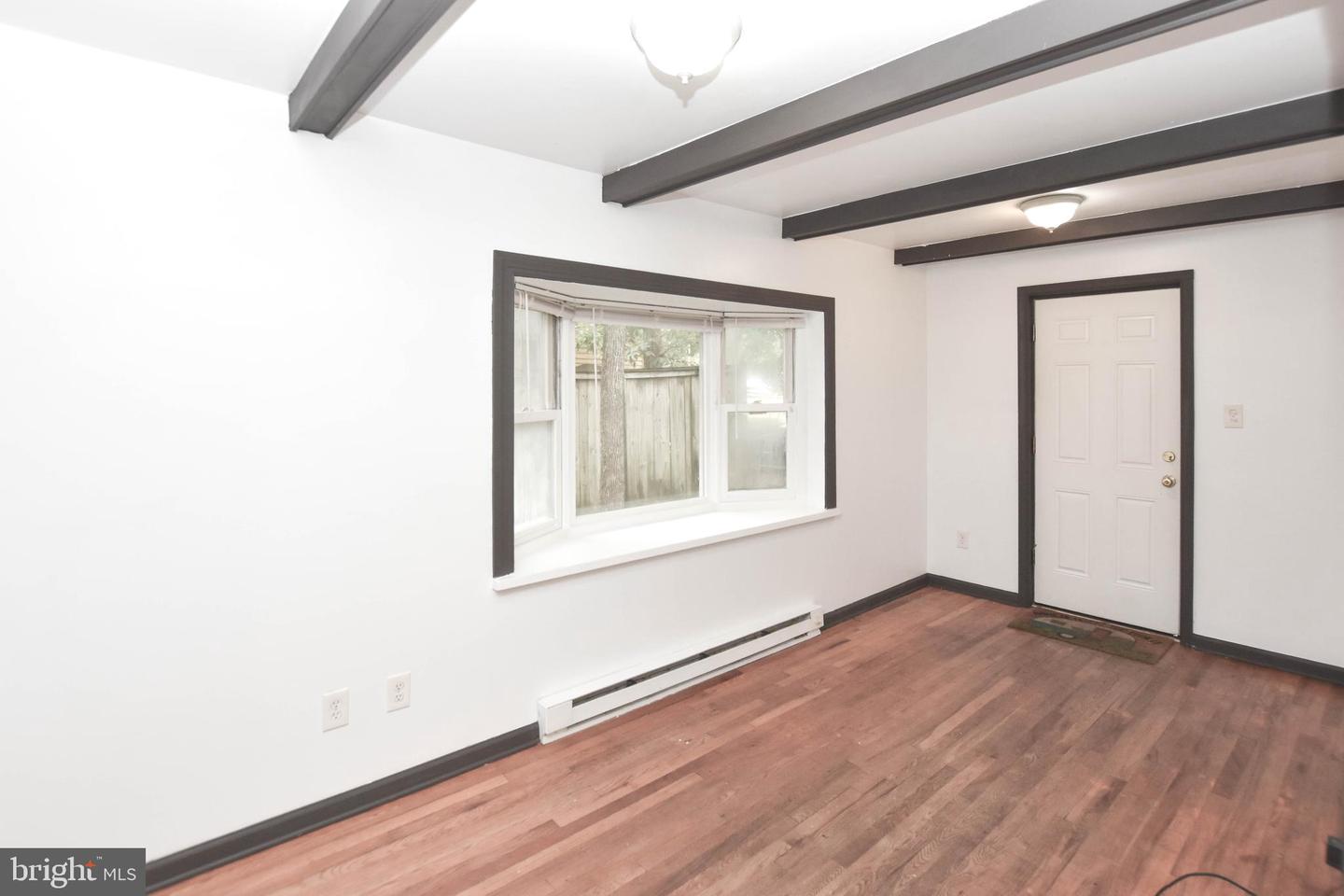 420 WHITE OAK LN, BLUEMONT, Virginia 20135, 1 Bedroom Bedrooms, ,1 BathroomBathrooms,Residential,For sale,420 WHITE OAK LN,VACL2006018 MLS # VACL2006018