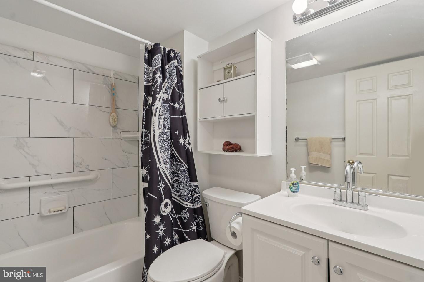 5816 ORCHARD HILL LN, CLIFTON, Virginia 20124, 2 Bedrooms Bedrooms, ,2 BathroomsBathrooms,Residential,For sale,5816 ORCHARD HILL LN,VAFX2266948 MLS # VAFX2266948