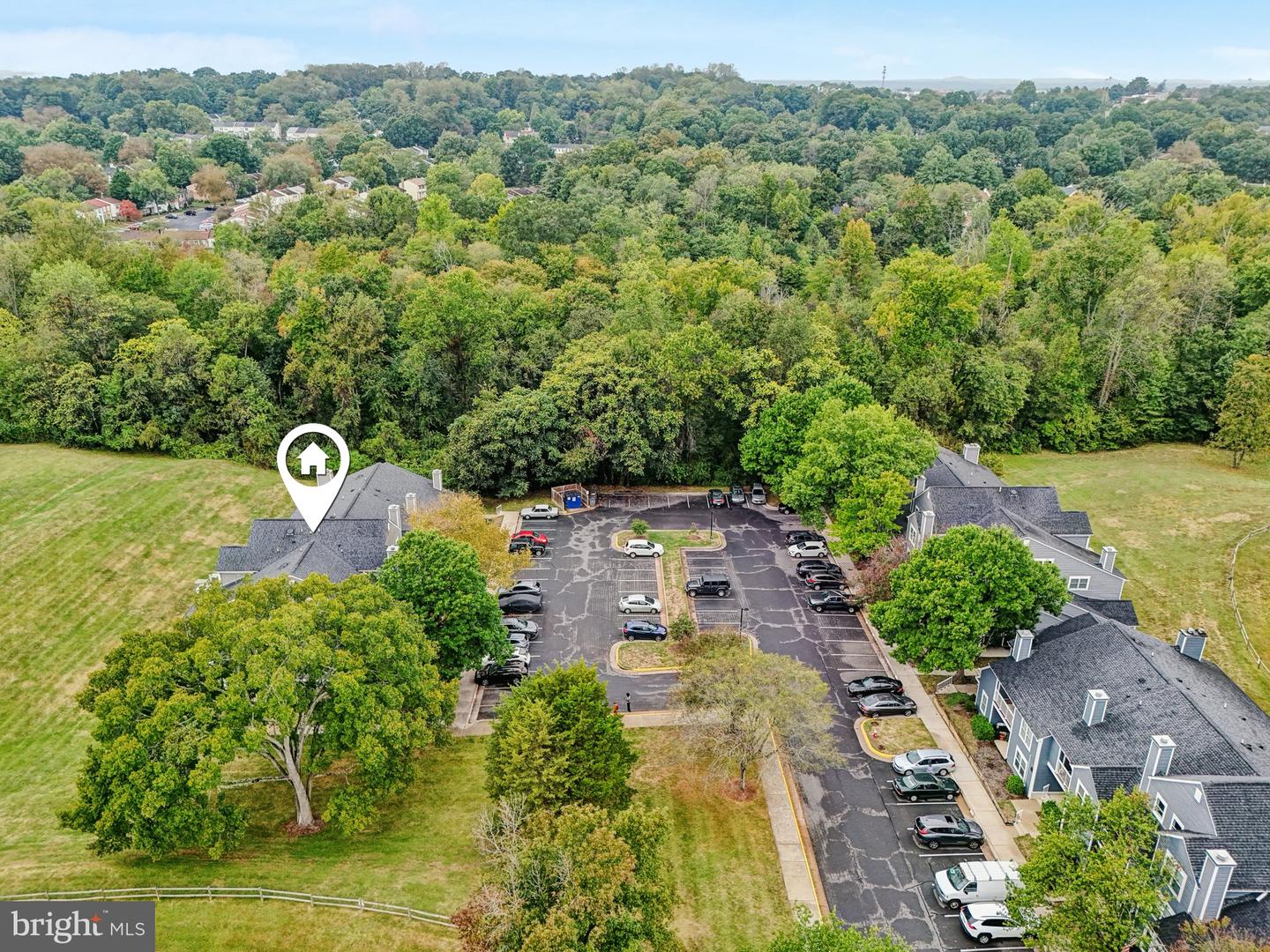 5816 ORCHARD HILL LN, CLIFTON, Virginia 20124, 2 Bedrooms Bedrooms, ,2 BathroomsBathrooms,Residential,For sale,5816 ORCHARD HILL LN,VAFX2266948 MLS # VAFX2266948
