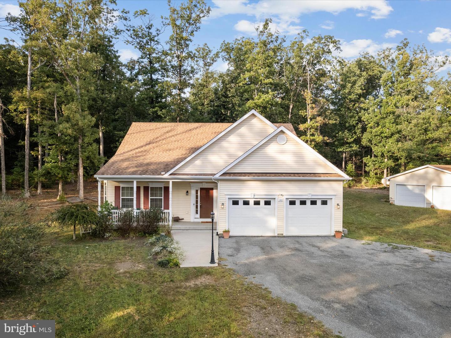 140 PLOW RUN LN, WINCHESTER, Virginia 22602, 3 Bedrooms Bedrooms, ,3 BathroomsBathrooms,Residential,For sale,140 PLOW RUN LN,VAFV2036826 MLS # VAFV2036826