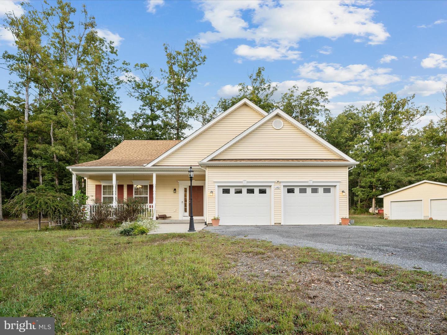 140 PLOW RUN LN, WINCHESTER, Virginia 22602, 3 Bedrooms Bedrooms, ,3 BathroomsBathrooms,Residential,For sale,140 PLOW RUN LN,VAFV2036826 MLS # VAFV2036826