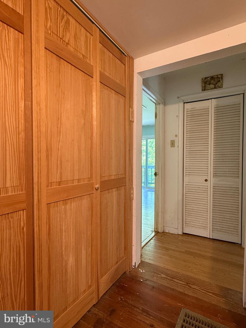 236 PIEDMONT ORCHARD RD, LINDEN, Virginia 22642, 3 Bedrooms Bedrooms, ,1 BathroomBathrooms,Residential,For sale,236 PIEDMONT ORCHARD RD,VAWR2012408 MLS # VAWR2012408