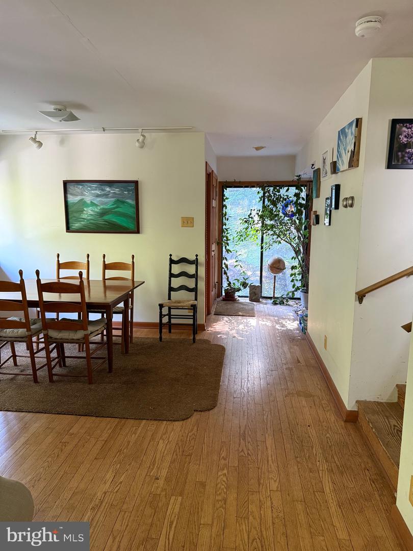 236 PIEDMONT ORCHARD RD, LINDEN, Virginia 22642, 3 Bedrooms Bedrooms, ,1 BathroomBathrooms,Residential,For sale,236 PIEDMONT ORCHARD RD,VAWR2012408 MLS # VAWR2012408