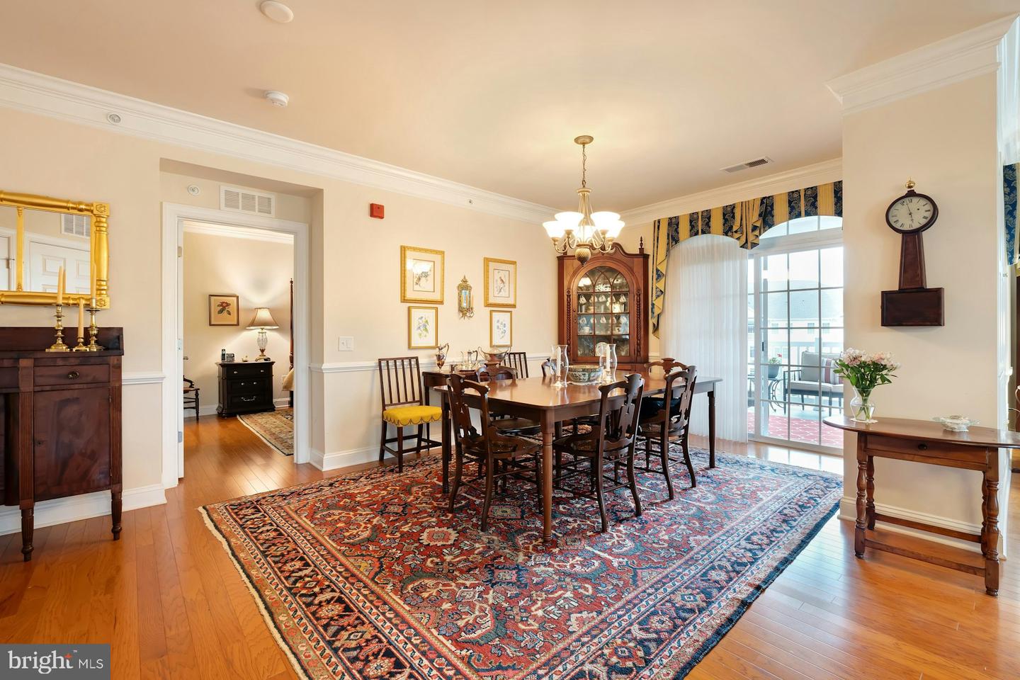 15211 ROYAL CREST DR #405, HAYMARKET, Virginia 20169, 2 Bedrooms Bedrooms, ,2 BathroomsBathrooms,Residential,For sale,15211 ROYAL CREST DR #405,VAPW2104746 MLS # VAPW2104746