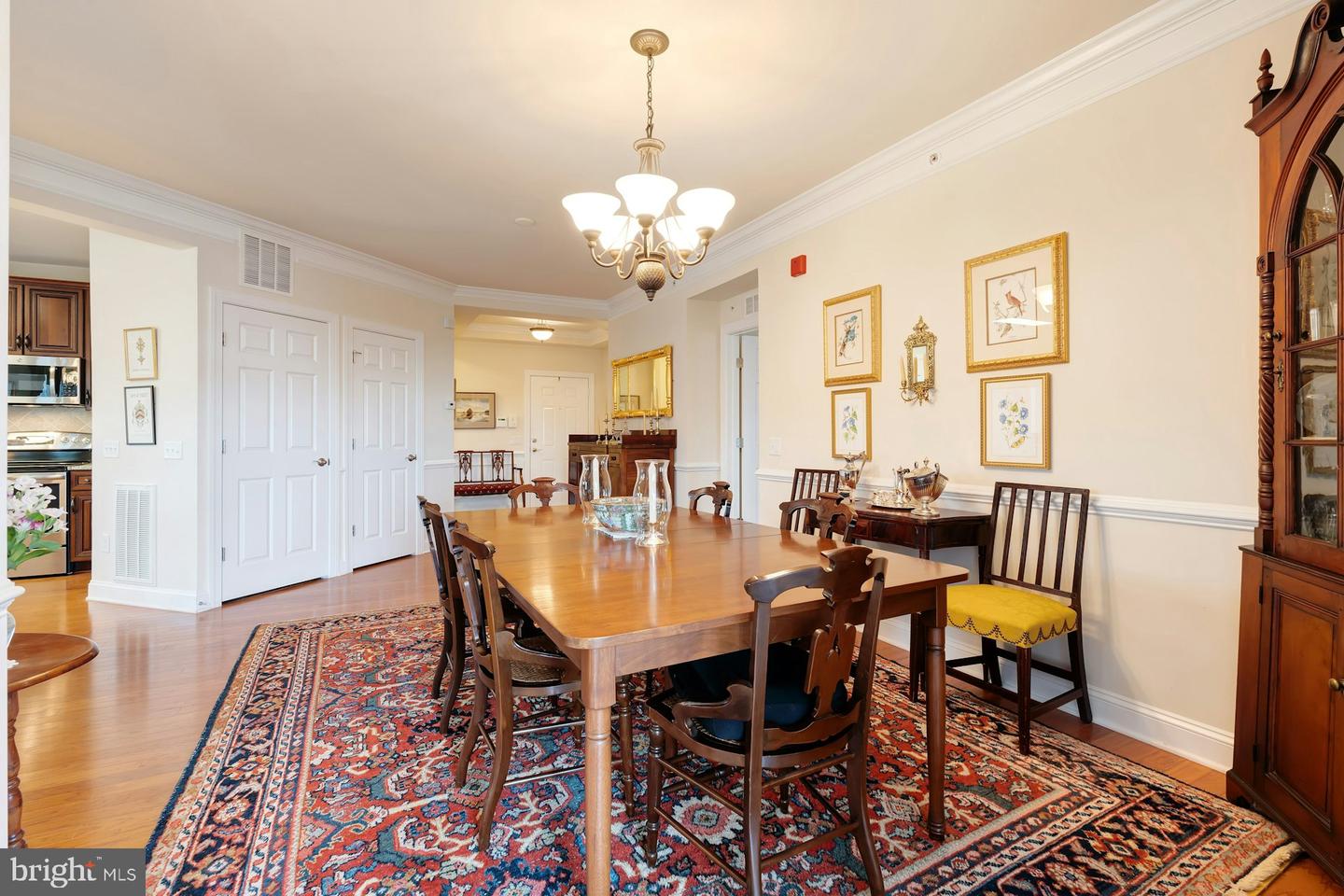 15211 ROYAL CREST DR #405, HAYMARKET, Virginia 20169, 2 Bedrooms Bedrooms, ,2 BathroomsBathrooms,Residential,For sale,15211 ROYAL CREST DR #405,VAPW2104746 MLS # VAPW2104746