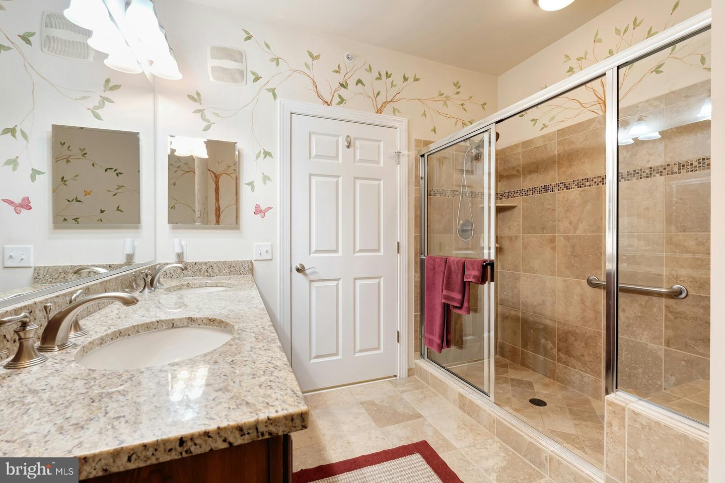 15211 ROYAL CREST DR #405, HAYMARKET, Virginia 20169, 2 Bedrooms Bedrooms, ,2 BathroomsBathrooms,Residential,For sale,15211 ROYAL CREST DR #405,VAPW2104746 MLS # VAPW2104746