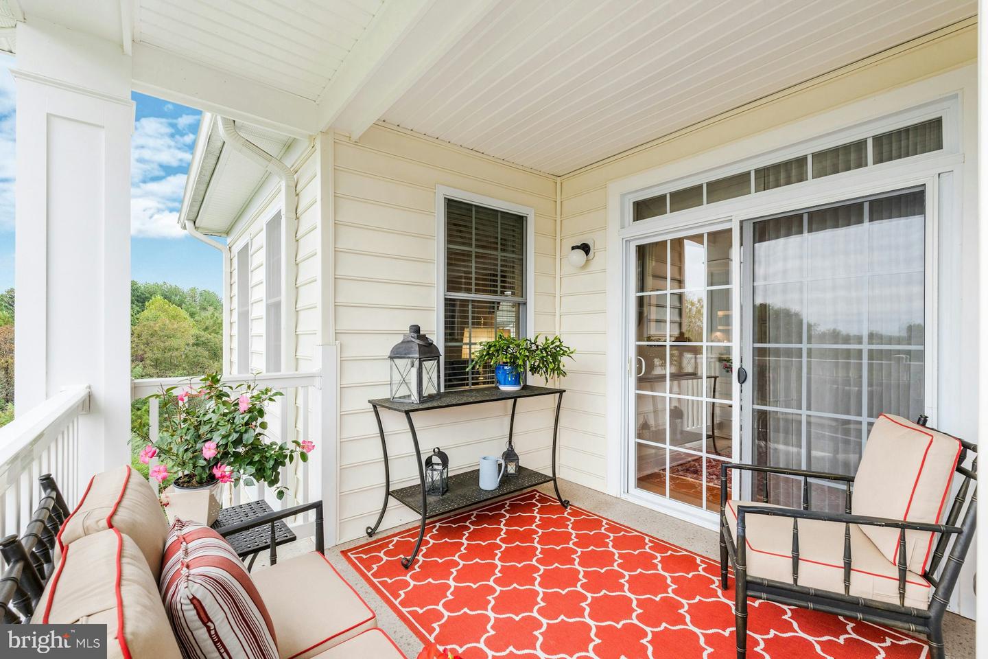 15211 ROYAL CREST DR #405, HAYMARKET, Virginia 20169, 2 Bedrooms Bedrooms, ,2 BathroomsBathrooms,Residential,For sale,15211 ROYAL CREST DR #405,VAPW2104746 MLS # VAPW2104746