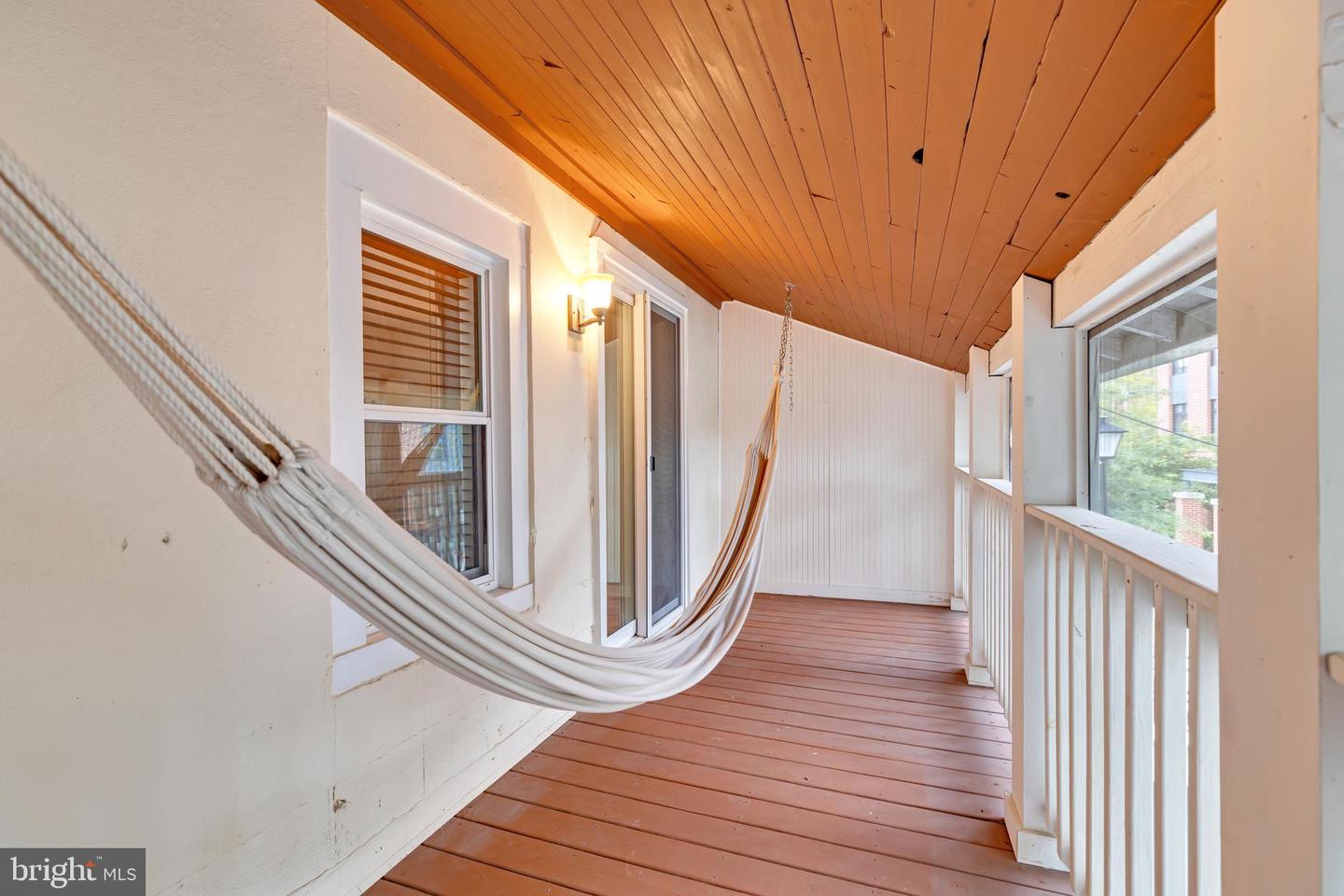 909 PENDLETON ST, ALEXANDRIA, Virginia 22314, 2 Bedrooms Bedrooms, ,1 BathroomBathrooms,Residential,For sale,909 PENDLETON ST,VAAX2050230 MLS # VAAX2050230