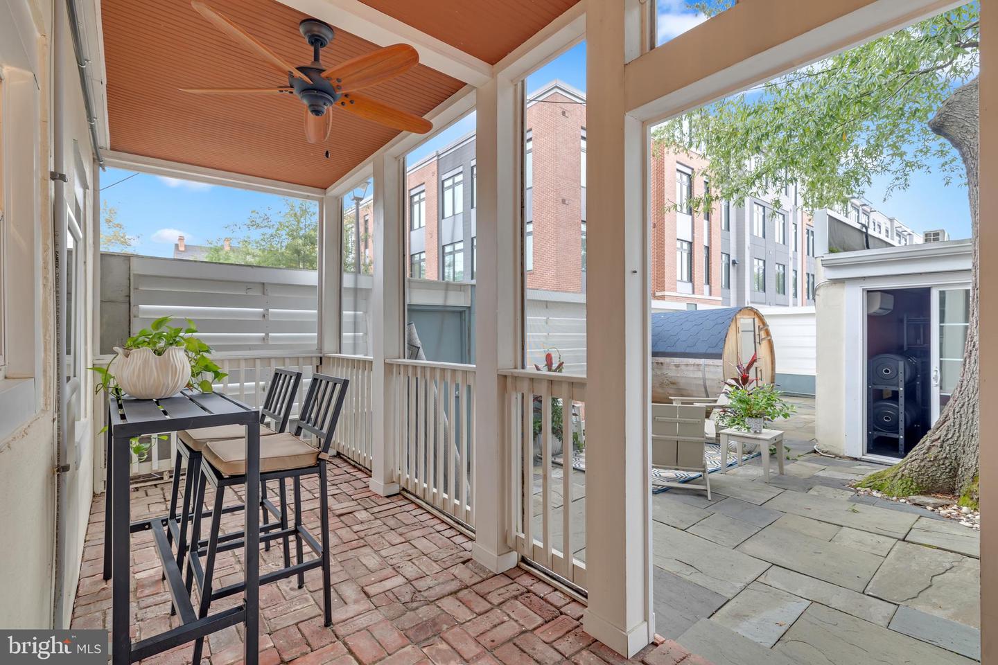 909 PENDLETON ST, ALEXANDRIA, Virginia 22314, 2 Bedrooms Bedrooms, ,1 BathroomBathrooms,Residential,For sale,909 PENDLETON ST,VAAX2050230 MLS # VAAX2050230