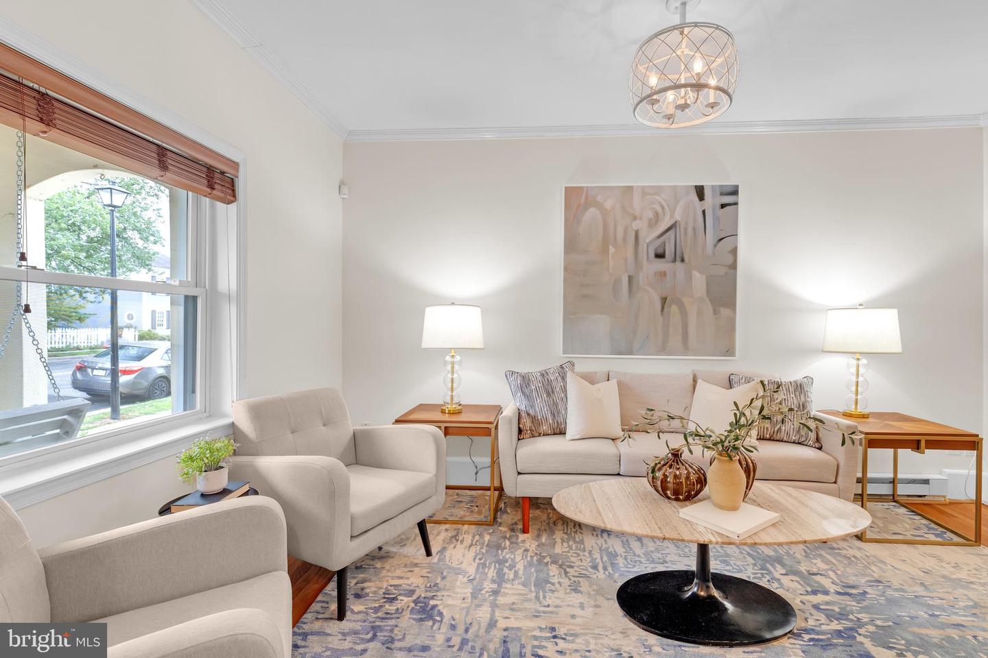 909 PENDLETON ST, ALEXANDRIA, Virginia 22314, 2 Bedrooms Bedrooms, ,1 BathroomBathrooms,Residential,For sale,909 PENDLETON ST,VAAX2050230 MLS # VAAX2050230