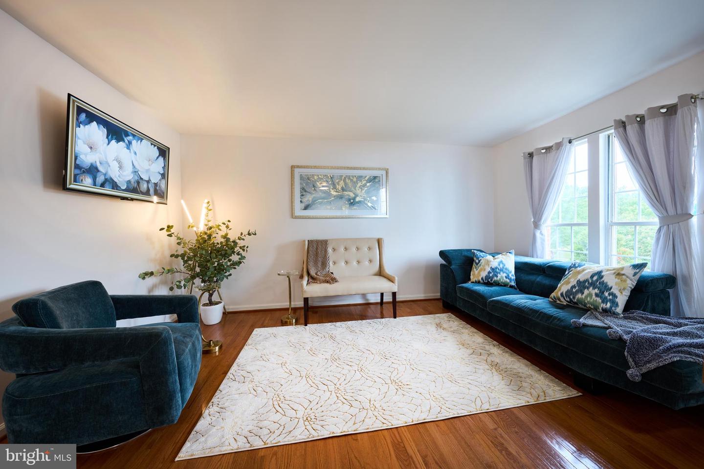 6570 OSPREY POINT LN, ALEXANDRIA, Virginia 22315, 3 Bedrooms Bedrooms, ,2 BathroomsBathrooms,Residential,For sale,6570 OSPREY POINT LN,VAFX2269898 MLS # VAFX2269898