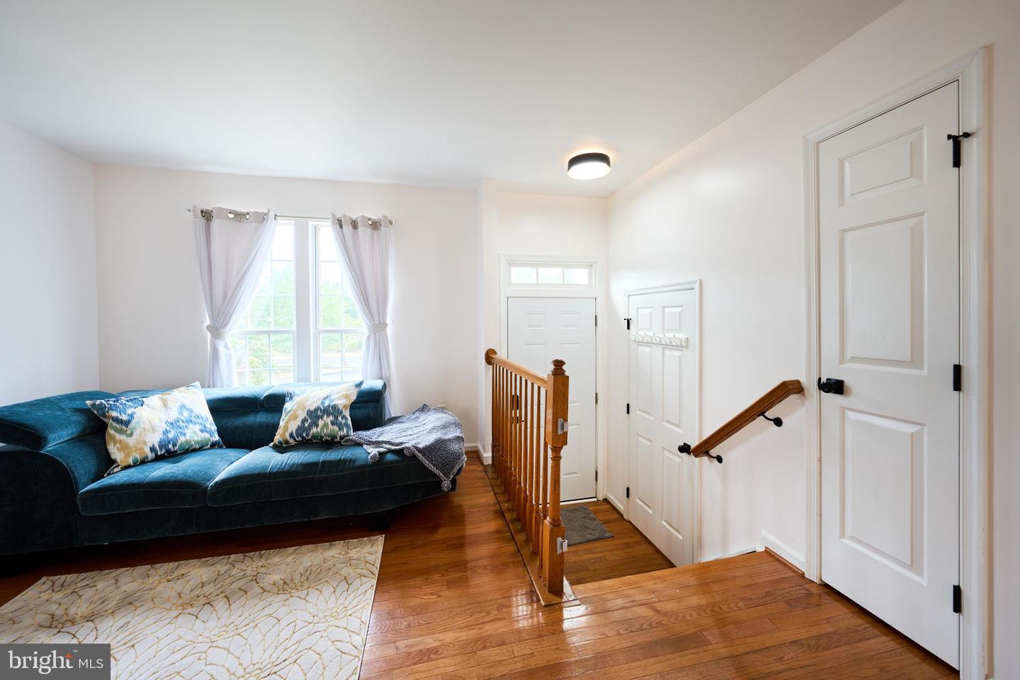 6570 OSPREY POINT LN, ALEXANDRIA, Virginia 22315, 3 Bedrooms Bedrooms, ,2 BathroomsBathrooms,Residential,For sale,6570 OSPREY POINT LN,VAFX2269898 MLS # VAFX2269898