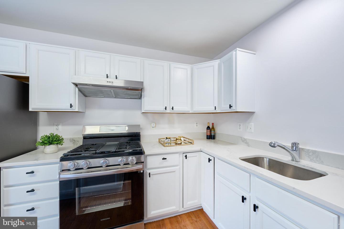 6570 OSPREY POINT LN, ALEXANDRIA, Virginia 22315, 3 Bedrooms Bedrooms, ,2 BathroomsBathrooms,Residential,For sale,6570 OSPREY POINT LN,VAFX2269898 MLS # VAFX2269898