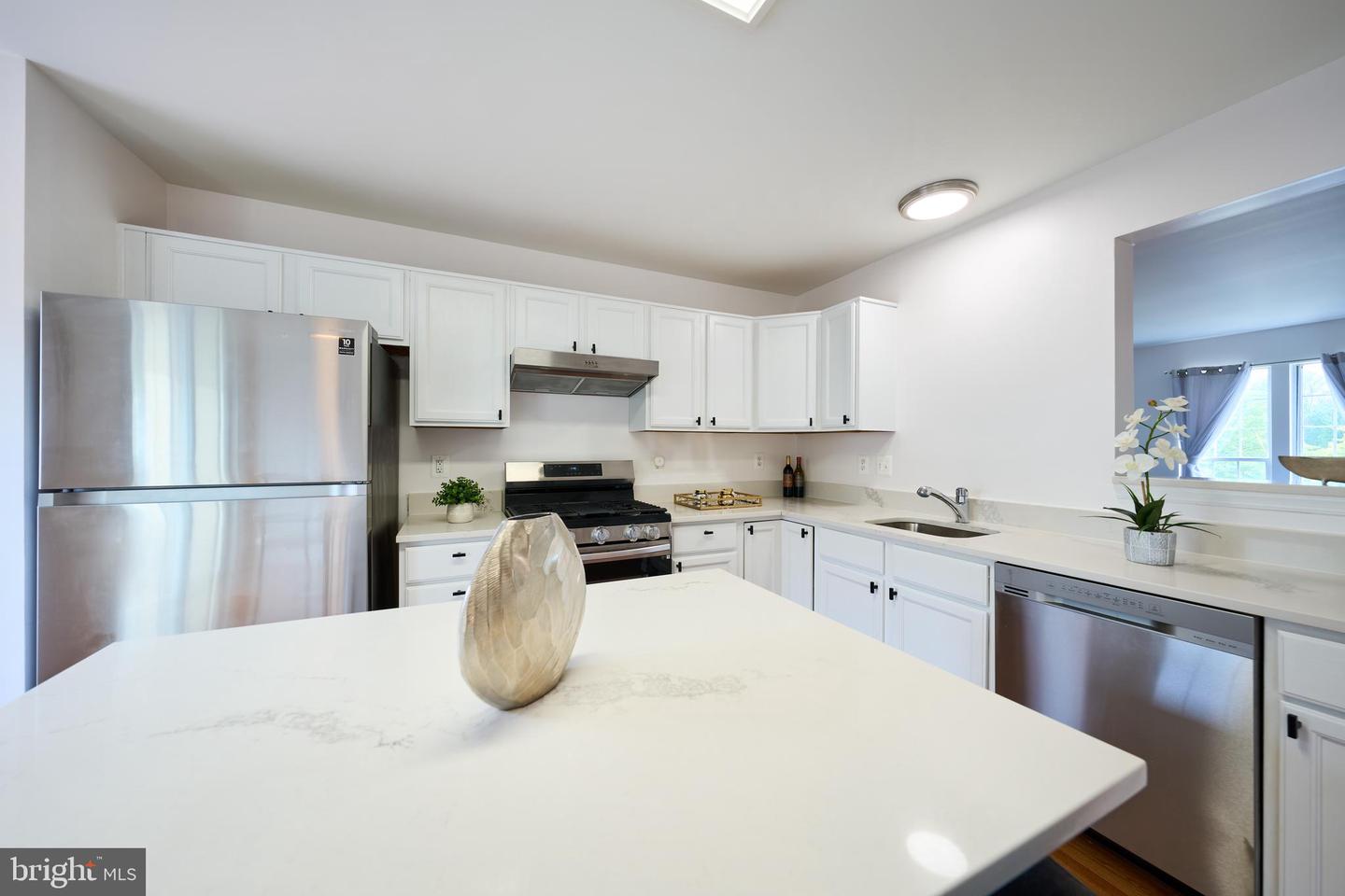 6570 OSPREY POINT LN, ALEXANDRIA, Virginia 22315, 3 Bedrooms Bedrooms, ,2 BathroomsBathrooms,Residential,For sale,6570 OSPREY POINT LN,VAFX2269898 MLS # VAFX2269898