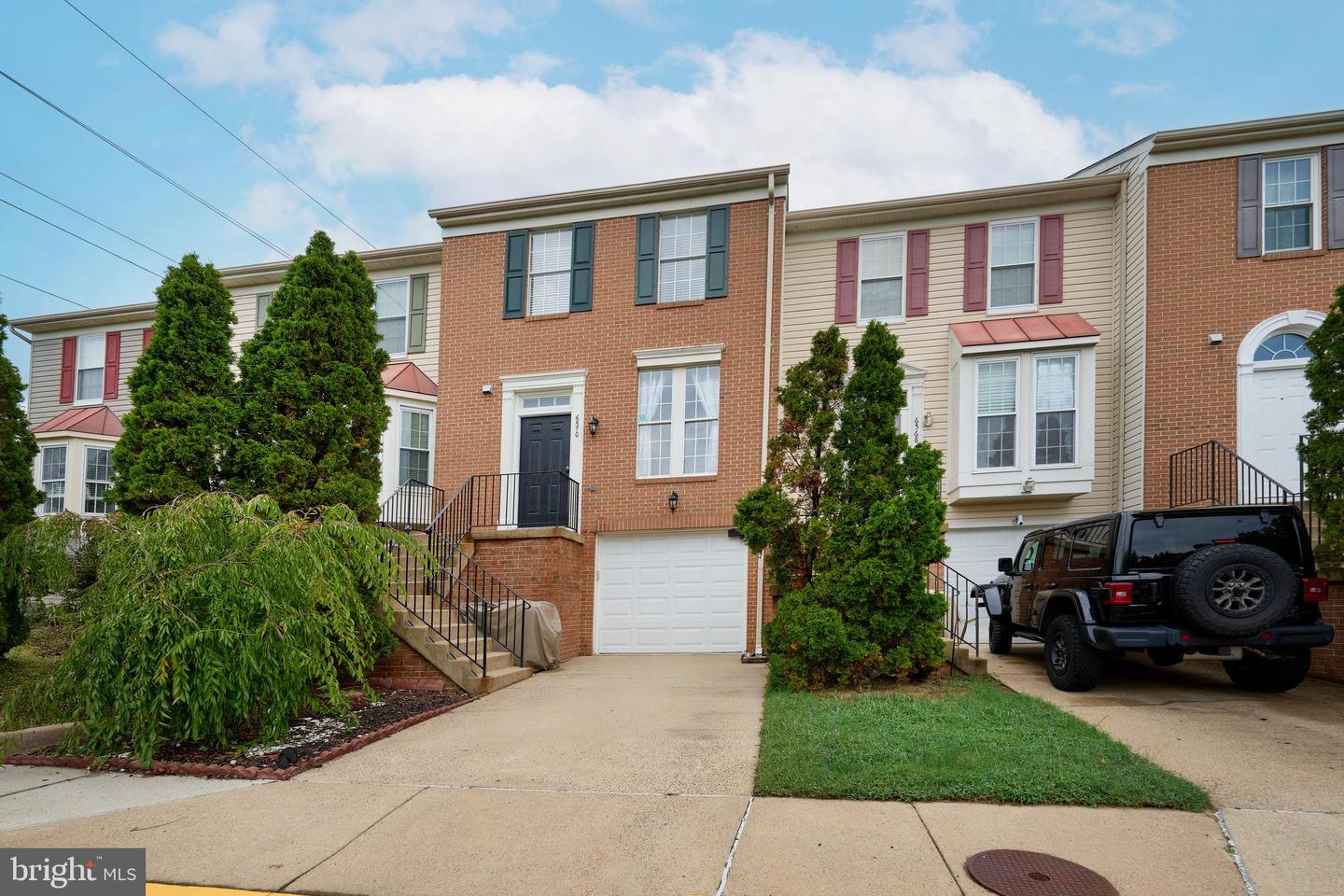 6570 OSPREY POINT LN, ALEXANDRIA, Virginia 22315, 3 Bedrooms Bedrooms, ,2 BathroomsBathrooms,Residential,For sale,6570 OSPREY POINT LN,VAFX2269898 MLS # VAFX2269898