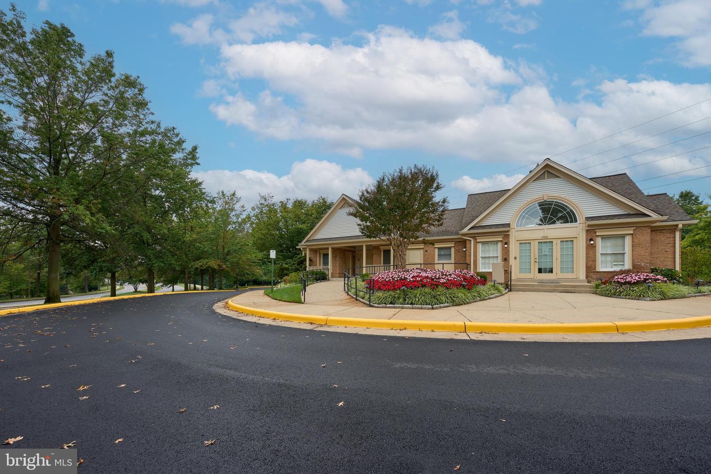 6570 OSPREY POINT LN, ALEXANDRIA, Virginia 22315, 3 Bedrooms Bedrooms, ,2 BathroomsBathrooms,Residential,For sale,6570 OSPREY POINT LN,VAFX2269898 MLS # VAFX2269898