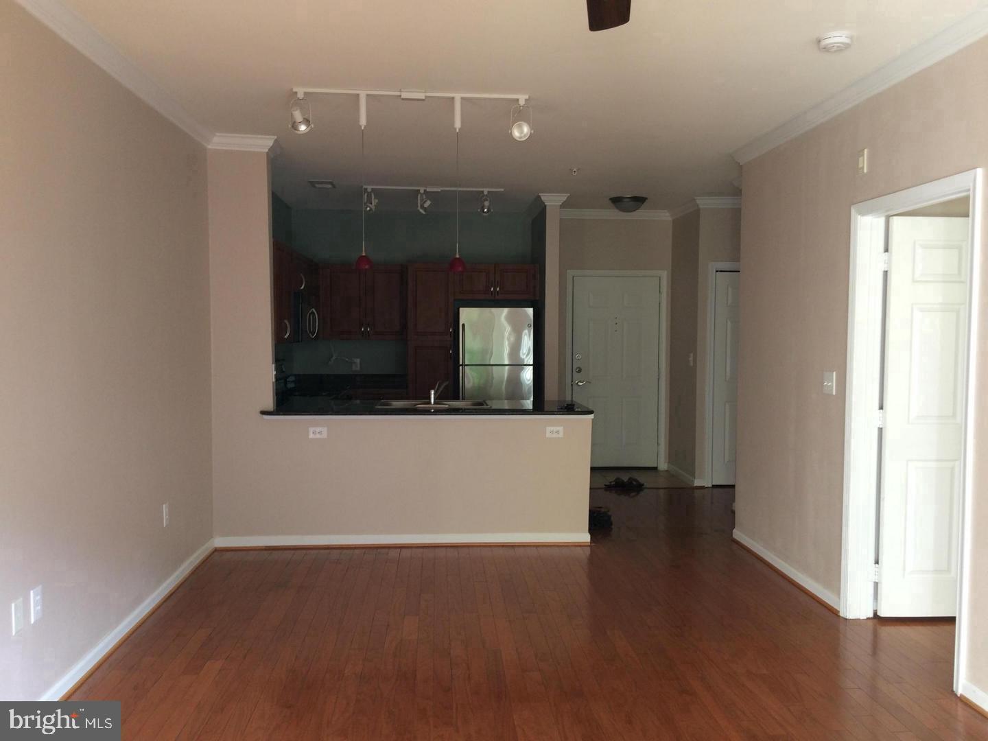 12945 CENTRE PARK CIR #208, HERNDON, Virginia 20171, 1 Bedroom Bedrooms, ,1 BathroomBathrooms,Residential,For sale,12945 CENTRE PARK CIR #208,VAFX2269914 MLS # VAFX2269914