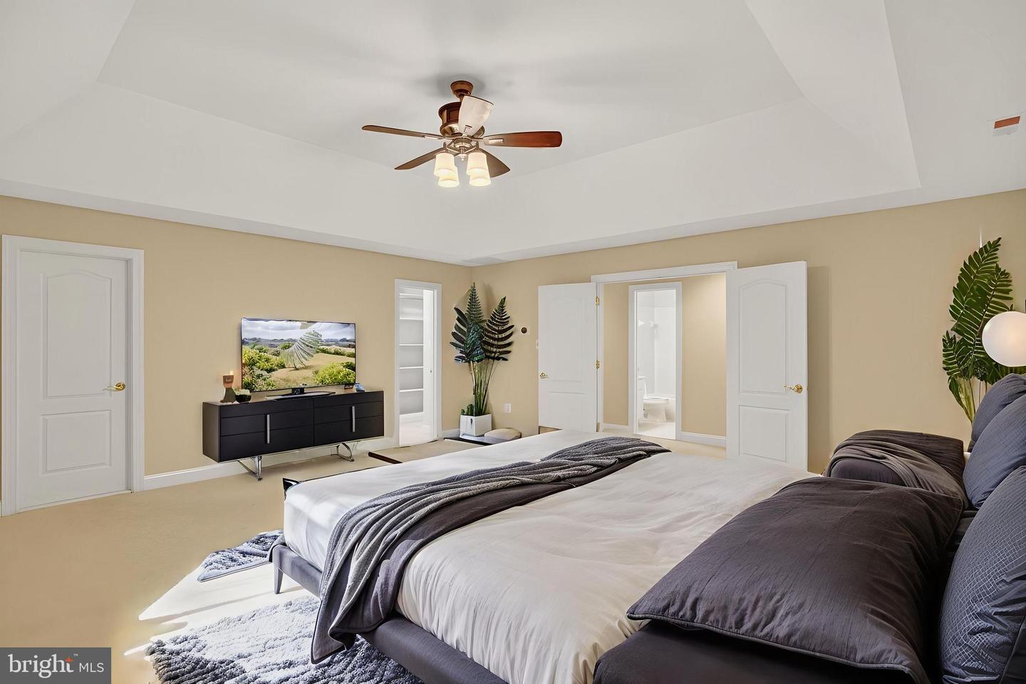 8178 SNEAD LOOP, GAINESVILLE, Virginia 20155, 5 Bedrooms Bedrooms, ,4 BathroomsBathrooms,Residential,For sale,8178 SNEAD LOOP,VAPW2105086 MLS # VAPW2105086 8178 SNEAD LOOP, GAINESVILLE, Virginia 20155, 5 Bedrooms Bedrooms, ,4 BathroomsBathrooms,Residential,For sale,8178 SNEAD LOOP,VAPW2105086 MLS # VAPW2105086