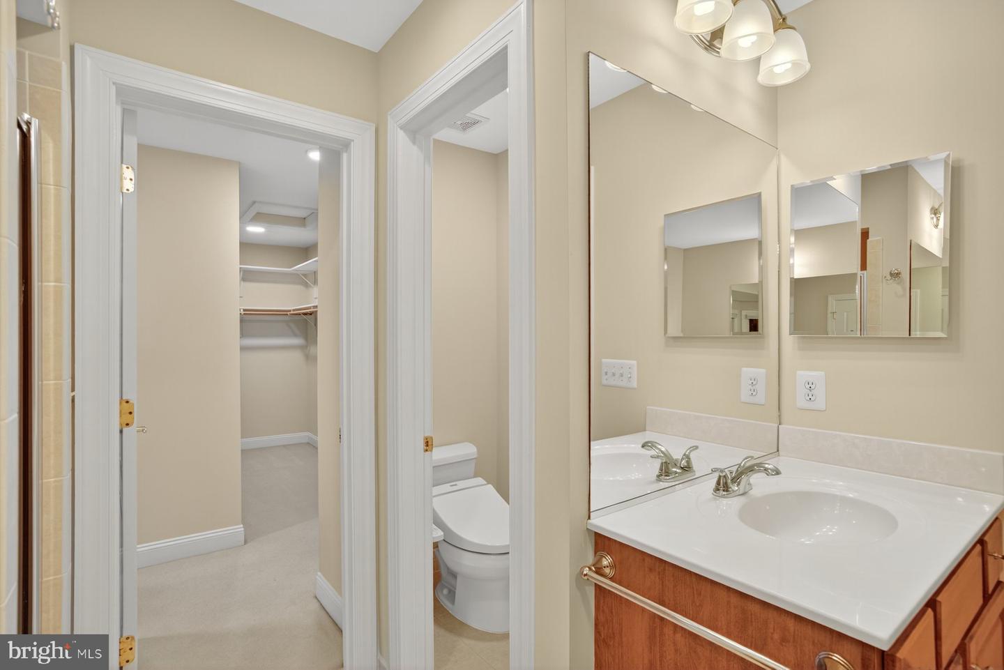 8178 SNEAD LOOP, GAINESVILLE, Virginia 20155, 5 Bedrooms Bedrooms, ,4 BathroomsBathrooms,Residential,For sale,8178 SNEAD LOOP,VAPW2105086 MLS # VAPW2105086 8178 SNEAD LOOP, GAINESVILLE, Virginia 20155, 5 Bedrooms Bedrooms, ,4 BathroomsBathrooms,Residential,For sale,8178 SNEAD LOOP,VAPW2105086 MLS # VAPW2105086