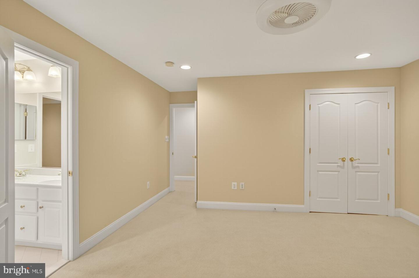 8178 SNEAD LOOP, GAINESVILLE, Virginia 20155, 5 Bedrooms Bedrooms, ,4 BathroomsBathrooms,Residential,For sale,8178 SNEAD LOOP,VAPW2105086 MLS # VAPW2105086 8178 SNEAD LOOP, GAINESVILLE, Virginia 20155, 5 Bedrooms Bedrooms, ,4 BathroomsBathrooms,Residential,For sale,8178 SNEAD LOOP,VAPW2105086 MLS # VAPW2105086