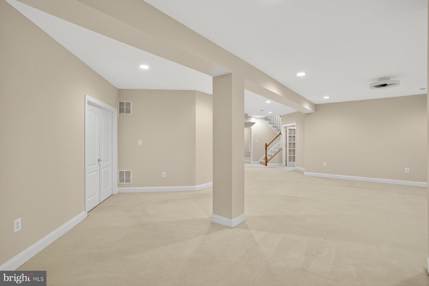 8178 SNEAD LOOP, GAINESVILLE, Virginia 20155, 5 Bedrooms Bedrooms, ,4 BathroomsBathrooms,Residential,For sale,8178 SNEAD LOOP,VAPW2105086 MLS # VAPW2105086 8178 SNEAD LOOP, GAINESVILLE, Virginia 20155, 5 Bedrooms Bedrooms, ,4 BathroomsBathrooms,Residential,For sale,8178 SNEAD LOOP,VAPW2105086 MLS # VAPW2105086