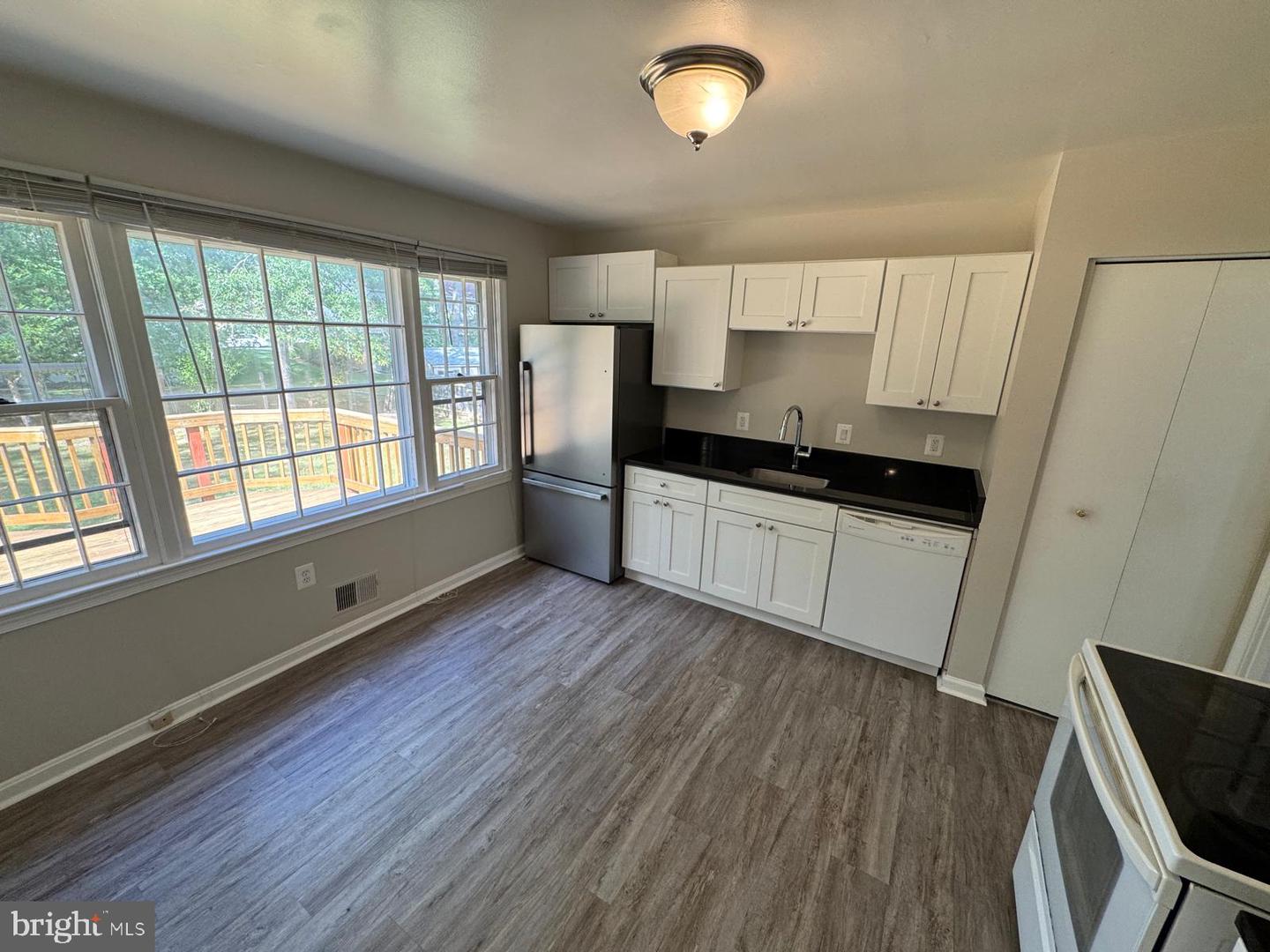 7918 EDINBURGH DR, SPRINGFIELD, Virginia 22153, 5 Bedrooms Bedrooms, ,3 BathroomsBathrooms,Residential,For sale,7918 EDINBURGH DR,VAFX2270046 MLS # VAFX2270046