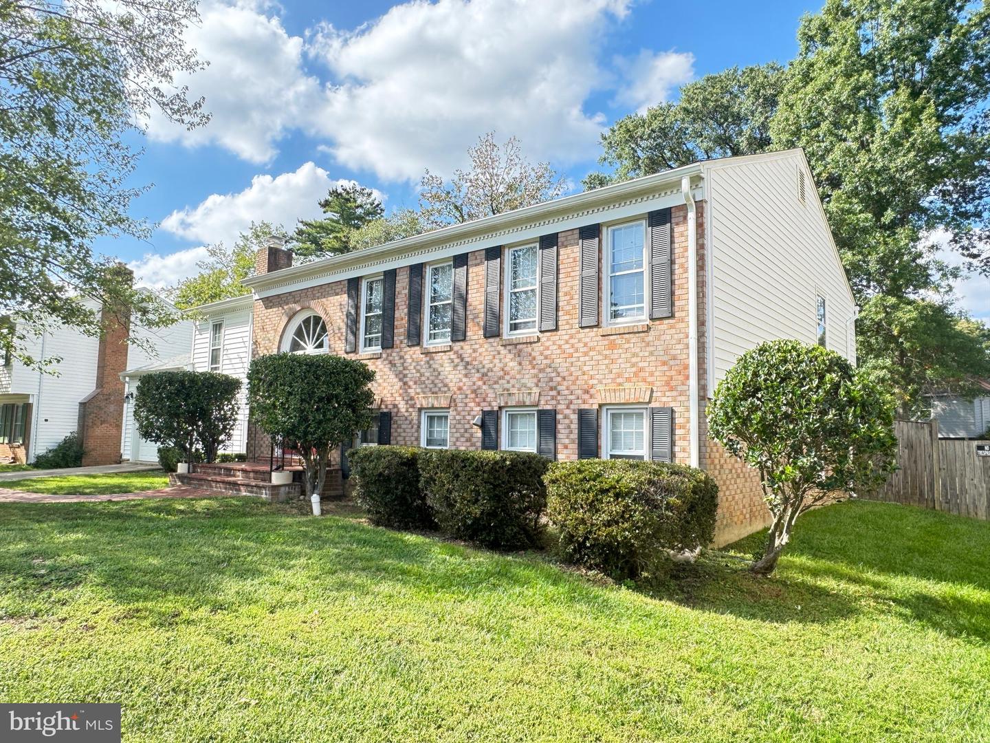 7918 EDINBURGH DR, SPRINGFIELD, Virginia 22153, 5 Bedrooms Bedrooms, ,3 BathroomsBathrooms,Residential,For sale,7918 EDINBURGH DR,VAFX2270046 MLS # VAFX2270046