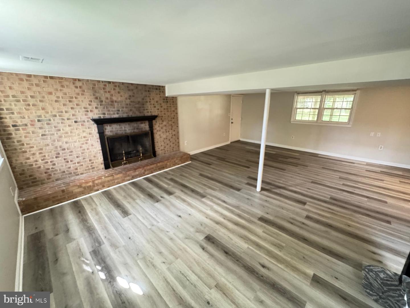 7918 EDINBURGH DR, SPRINGFIELD, Virginia 22153, 5 Bedrooms Bedrooms, ,3 BathroomsBathrooms,Residential,For sale,7918 EDINBURGH DR,VAFX2270046 MLS # VAFX2270046