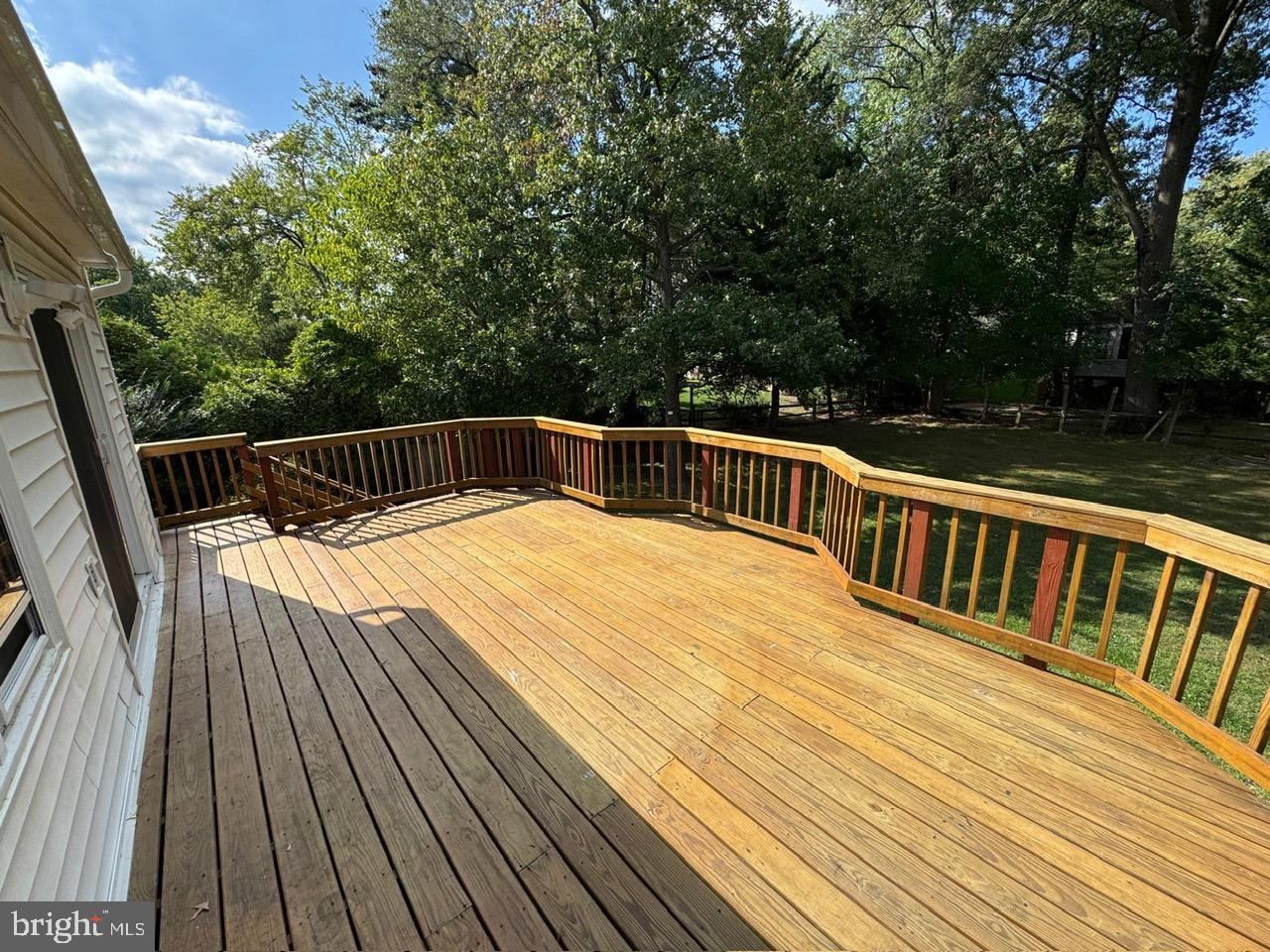 7918 EDINBURGH DR, SPRINGFIELD, Virginia 22153, 5 Bedrooms Bedrooms, ,3 BathroomsBathrooms,Residential,For sale,7918 EDINBURGH DR,VAFX2270046 MLS # VAFX2270046