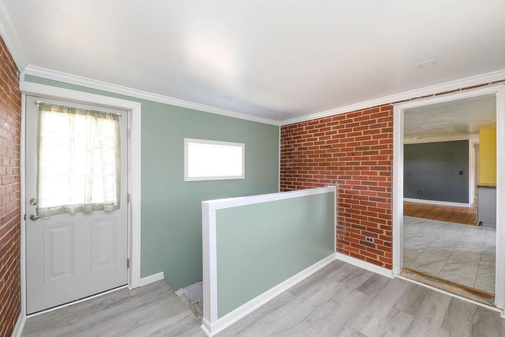 396 LINDEN DR, STAUNTON, Virginia 24401, 3 Bedrooms Bedrooms, ,2 BathroomsBathrooms,Residential,396 LINDEN DR,662527 MLS # 662527