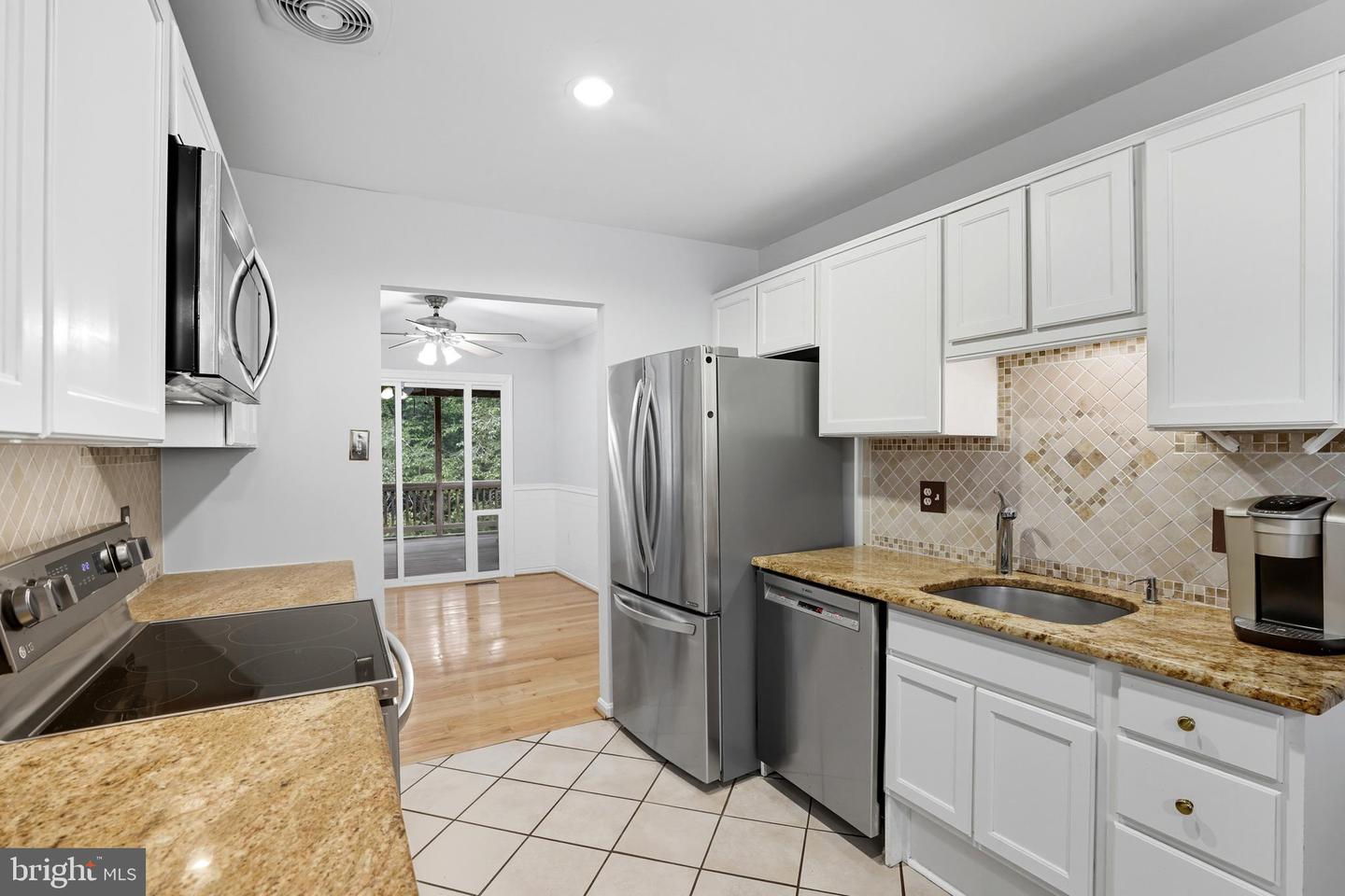 8006 ROCKWOOD CT, SPRINGFIELD, Virginia 22153, 5 Bedrooms Bedrooms, ,3 BathroomsBathrooms,Residential,For sale,8006 ROCKWOOD CT,VAFX2254660 MLS # VAFX2254660