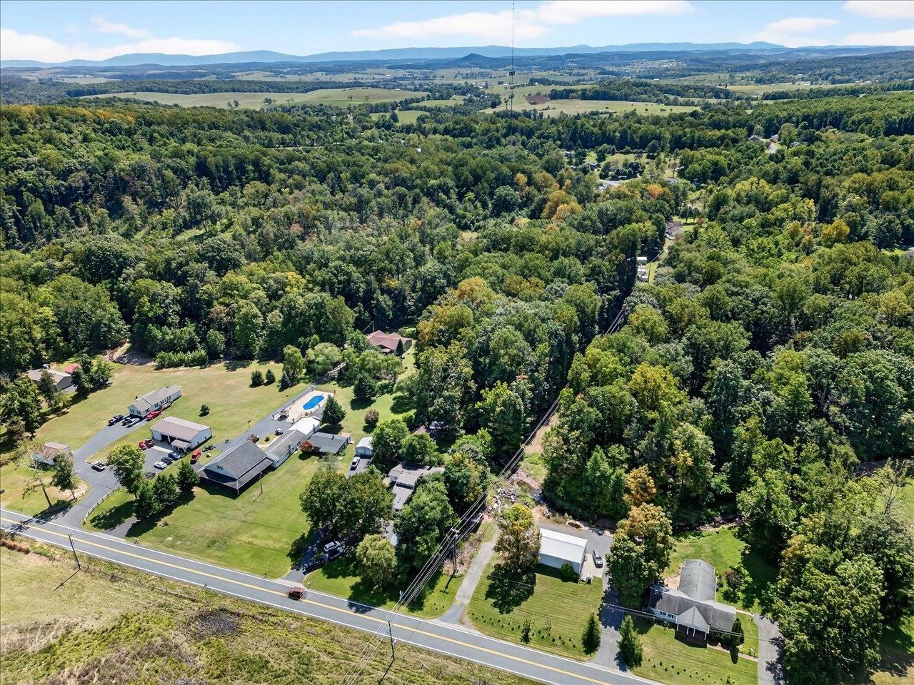 2928 PARKERSBURG TPKE, SWOOPE, Virginia 24479, 3 Bedrooms Bedrooms, ,3 BathroomsBathrooms,Residential,2928 PARKERSBURG TPKE,668868 MLS # 668868