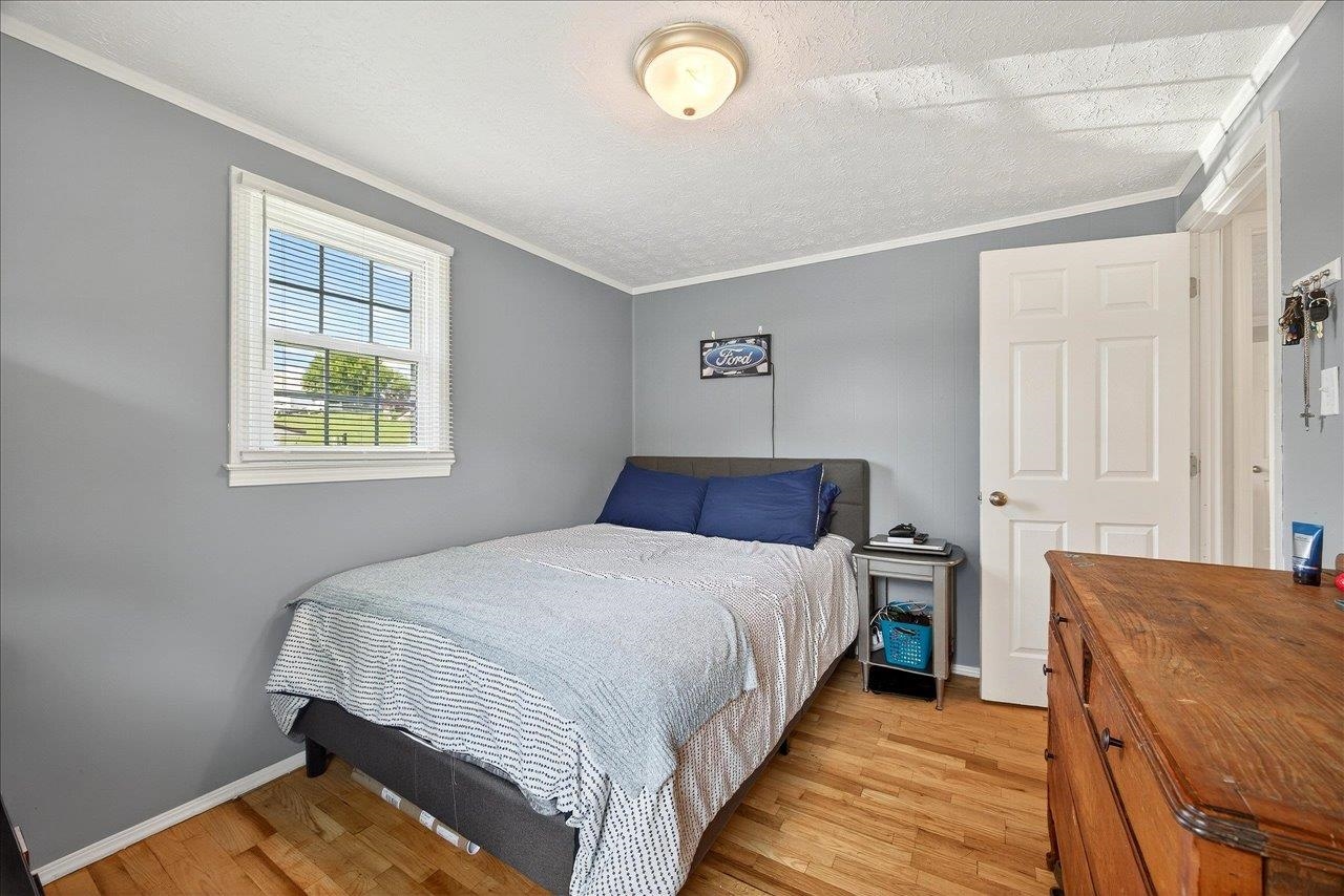 2861 OLD BUENA VISTA RD, BUENA VISTA, Virginia 24416, 3 Bedrooms Bedrooms, ,1 BathroomBathrooms,Residential,2861 OLD BUENA VISTA RD,669538 MLS # 669538