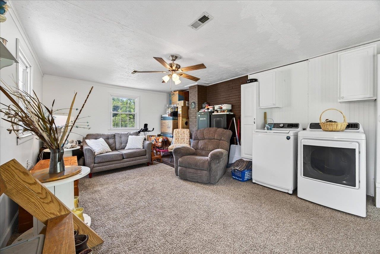 2861 OLD BUENA VISTA RD, BUENA VISTA, Virginia 24416, 3 Bedrooms Bedrooms, ,1 BathroomBathrooms,Residential,2861 OLD BUENA VISTA RD,669538 MLS # 669538