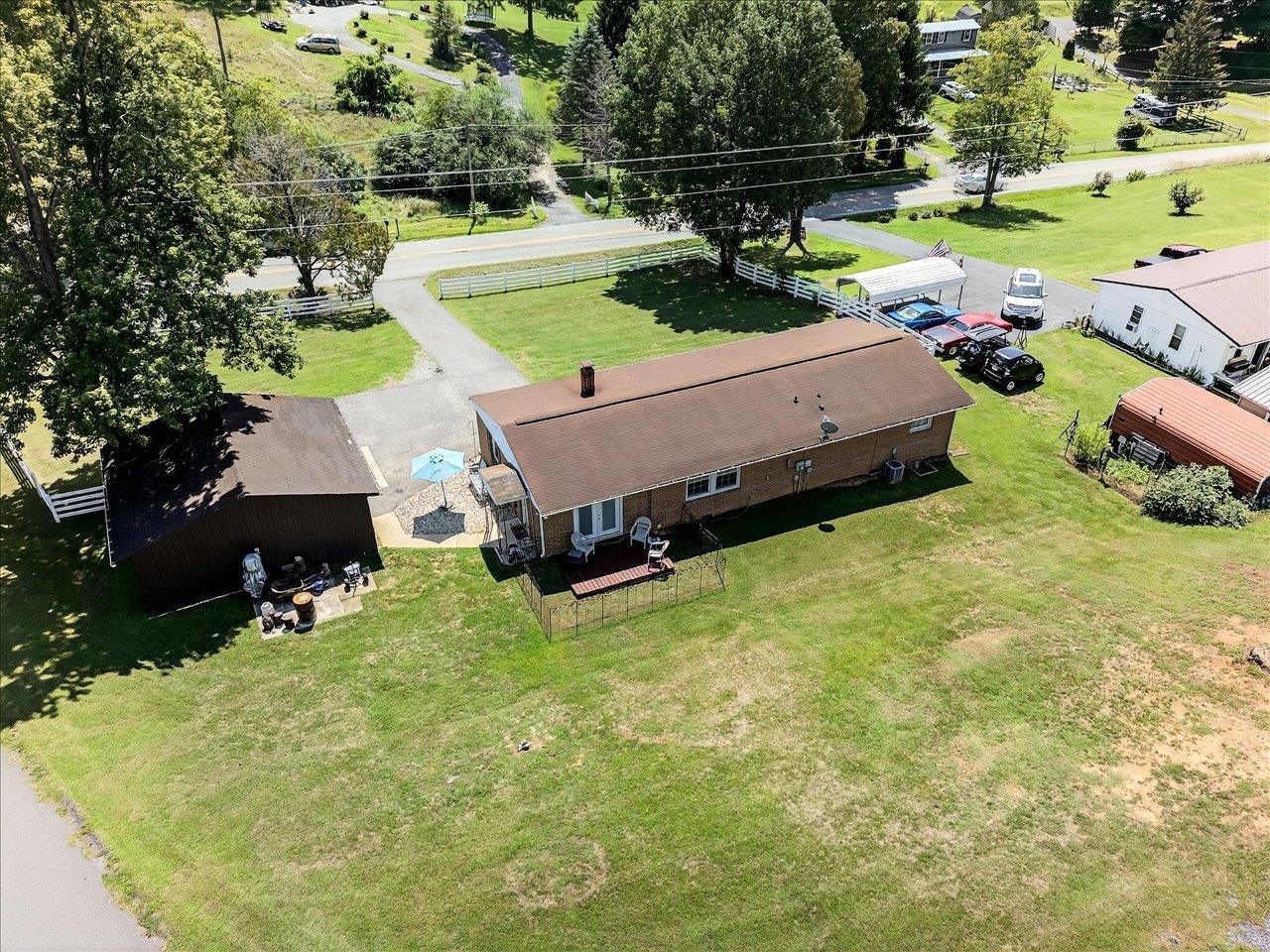 2861 OLD BUENA VISTA RD, BUENA VISTA, Virginia 24416, 3 Bedrooms Bedrooms, ,1 BathroomBathrooms,Residential,2861 OLD BUENA VISTA RD,669538 MLS # 669538