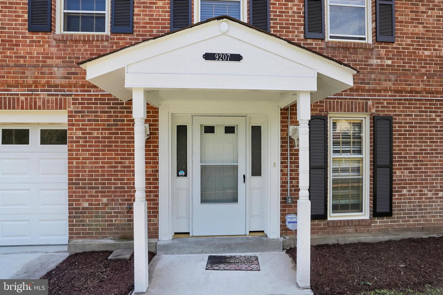 9207 HUNTING PINES PL, FAIRFAX, Virginia 22032, 3 Bedrooms Bedrooms, ,2 BathroomsBathrooms,Residential,For sale,9207 HUNTING PINES PL,VAFX2262336 MLS # VAFX2262336