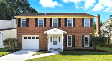 9207 HUNTING PINES PL, FAIRFAX, Virginia 22032, 3 Bedrooms Bedrooms, ,2 BathroomsBathrooms,Residential,For sale,9207 HUNTING PINES PL,VAFX2262336 MLS # VAFX2262336