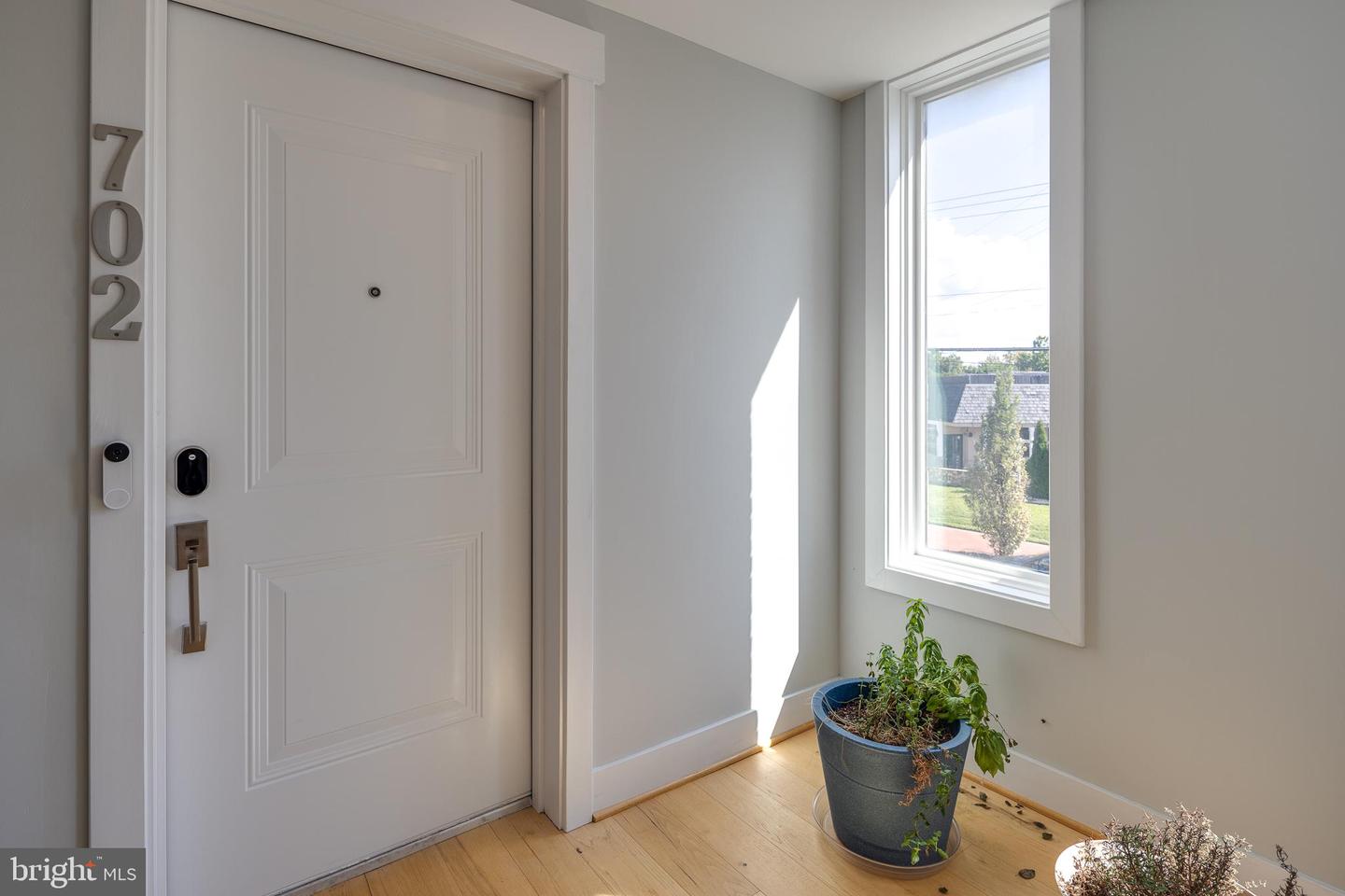 702 ELDEN ST #B, HERNDON, Virginia 20170, 3 Bedrooms Bedrooms, ,3 BathroomsBathrooms,Residential,For sale,702 ELDEN ST #B,VAFX2265100 MLS # VAFX2265100