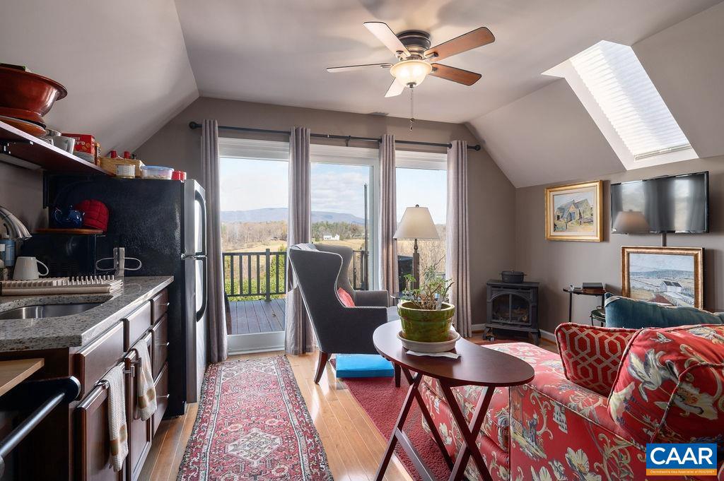 1141 KINGSWAY RD, AFTON, Virginia 22920, 7 Bedrooms Bedrooms, ,6 BathroomsBathrooms,Residential,For sale,1141 KINGSWAY RD,669069 MLS # 669069