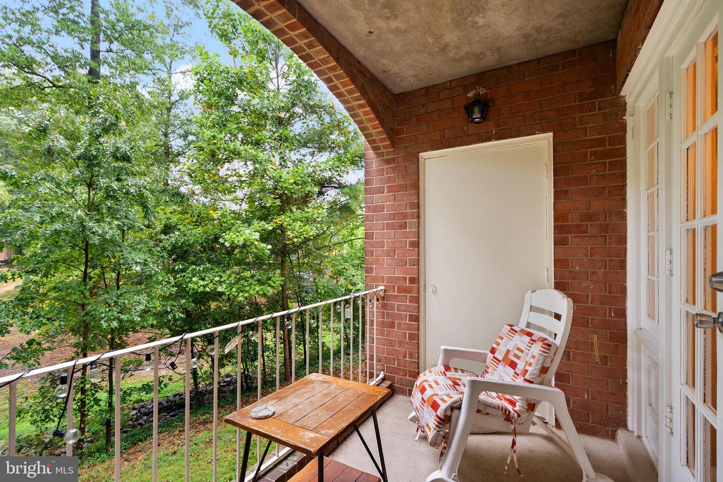 5906-D BAYSHIRE RD, SPRINGFIELD, Virginia 22152, 2 Bedrooms Bedrooms, ,1 BathroomBathrooms,Residential,For sale,5906-D BAYSHIRE RD,VAFX2268278 MLS # VAFX2268278