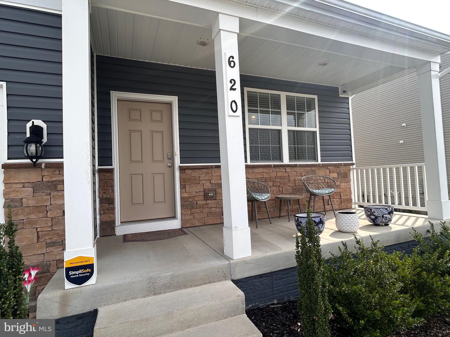 620 WEEKS CT, BERRYVILLE, Virginia 22611, 5 Bedrooms Bedrooms, ,3 BathroomsBathrooms,Residential,For sale,620 WEEKS CT,VACL2006102 MLS # VACL2006102