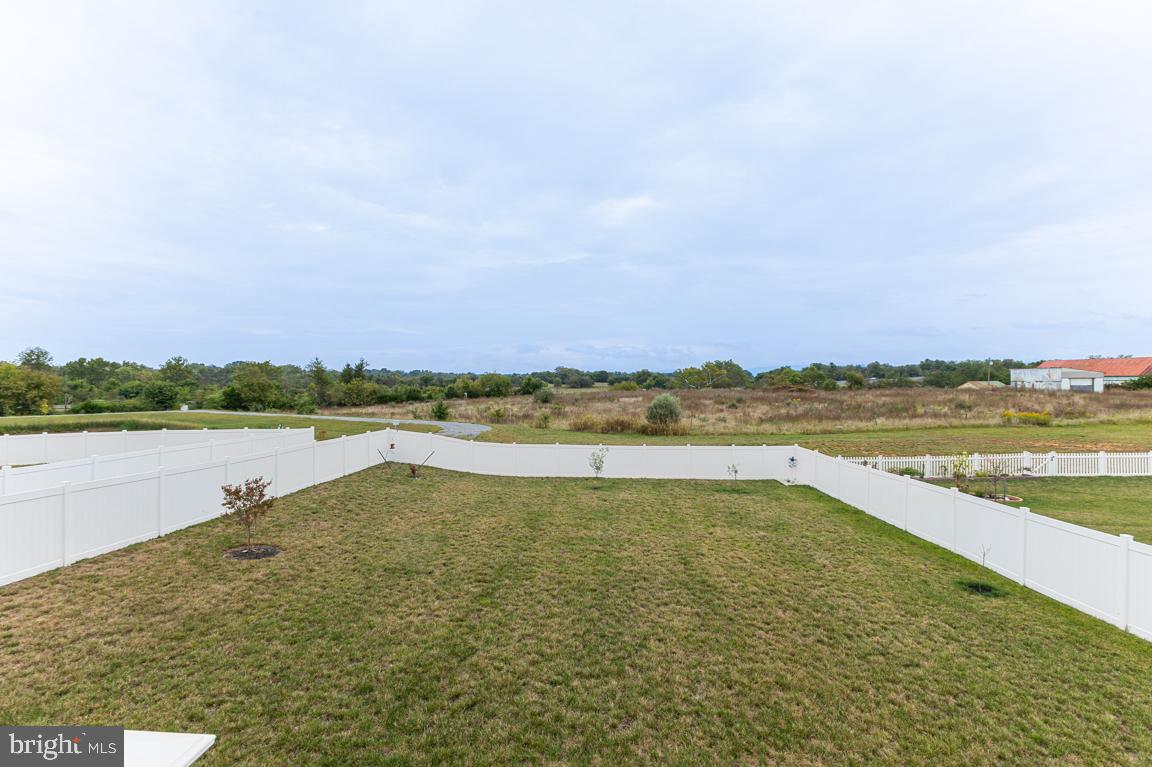 620 WEEKS CT, BERRYVILLE, Virginia 22611, 5 Bedrooms Bedrooms, ,3 BathroomsBathrooms,Residential,For sale,620 WEEKS CT,VACL2006102 MLS # VACL2006102