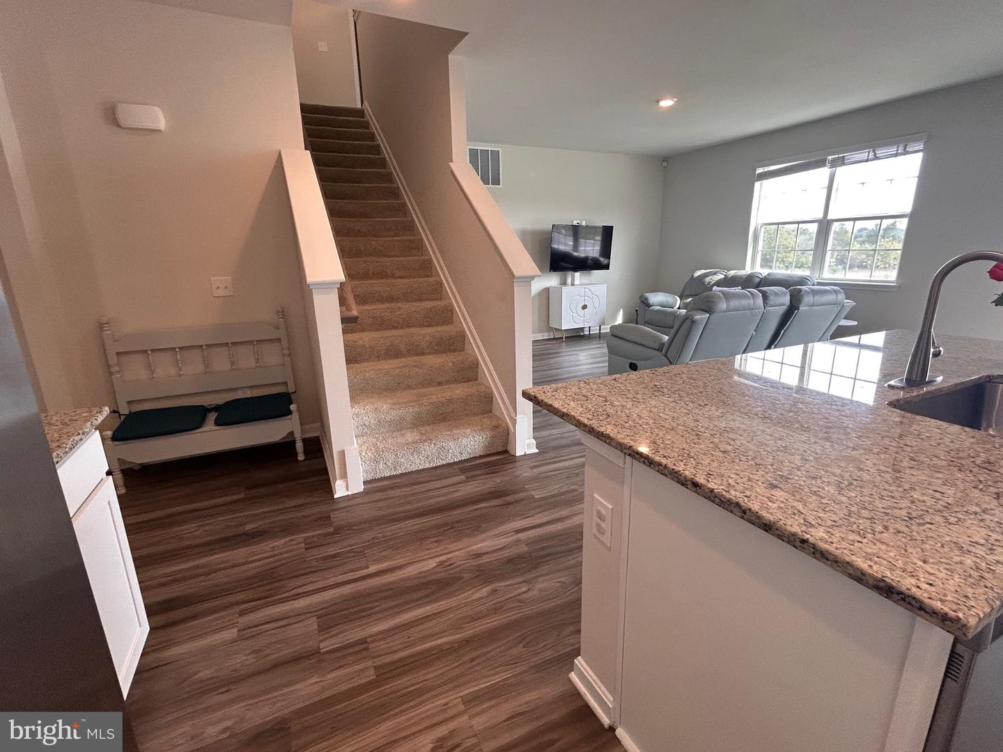 620 WEEKS CT, BERRYVILLE, Virginia 22611, 5 Bedrooms Bedrooms, ,3 BathroomsBathrooms,Residential,For sale,620 WEEKS CT,VACL2006102 MLS # VACL2006102