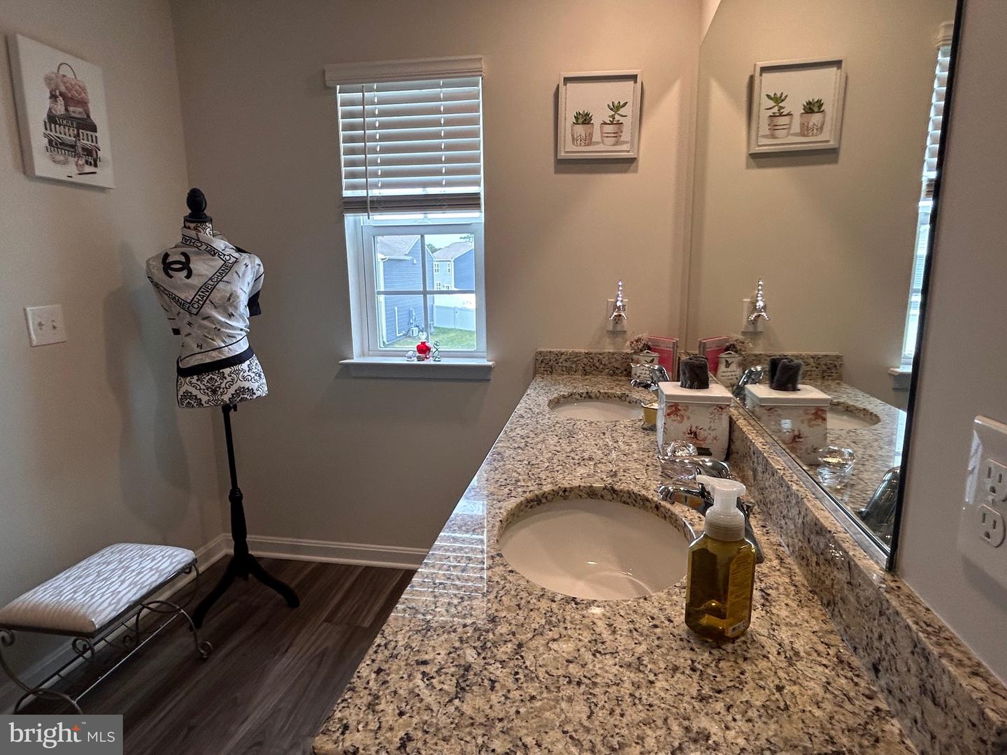620 WEEKS CT, BERRYVILLE, Virginia 22611, 5 Bedrooms Bedrooms, ,3 BathroomsBathrooms,Residential,For sale,620 WEEKS CT,VACL2006102 MLS # VACL2006102