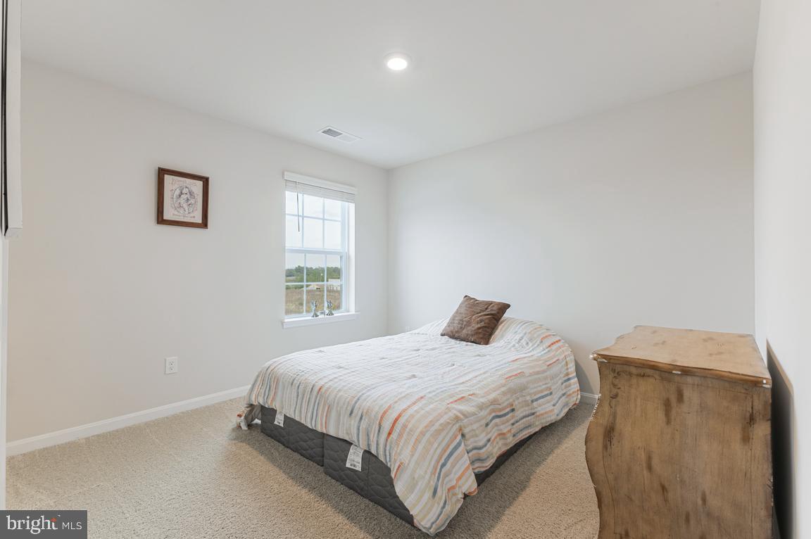 620 WEEKS CT, BERRYVILLE, Virginia 22611, 5 Bedrooms Bedrooms, ,3 BathroomsBathrooms,Residential,For sale,620 WEEKS CT,VACL2006102 MLS # VACL2006102