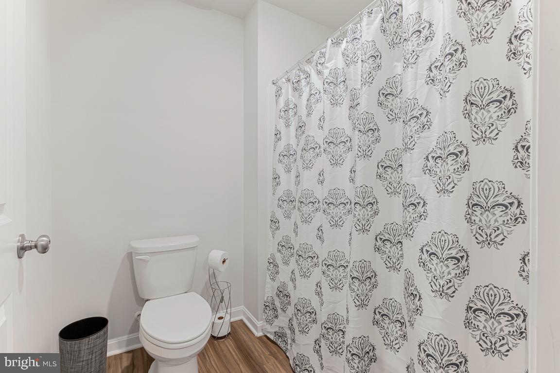 620 WEEKS CT, BERRYVILLE, Virginia 22611, 5 Bedrooms Bedrooms, ,3 BathroomsBathrooms,Residential,For sale,620 WEEKS CT,VACL2006102 MLS # VACL2006102