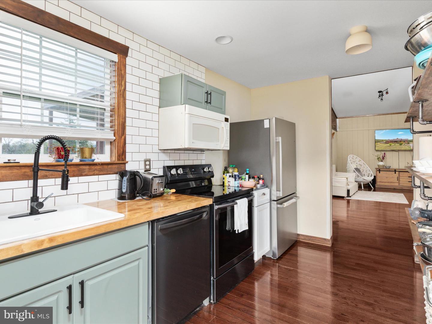 2121 S PIFER RD, STAR TANNERY, Virginia 22654, 3 Bedrooms Bedrooms, ,3 BathroomsBathrooms,Residential,For sale,2121 S PIFER RD,VAFV2037060 MLS # VAFV2037060