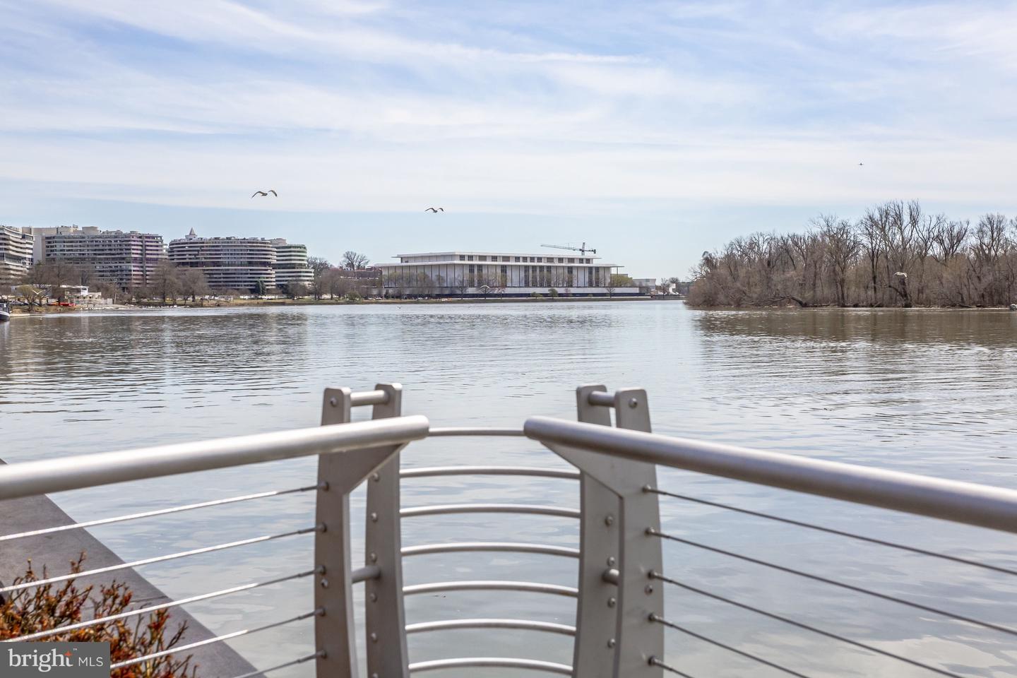 1881 N NASH ST #1706, ARLINGTON, Virginia 22209, 1 Bedroom Bedrooms, ,2 BathroomsBathrooms,Residential,For sale,1881 N NASH ST #1706,VAAR2064256 MLS # VAAR2064256