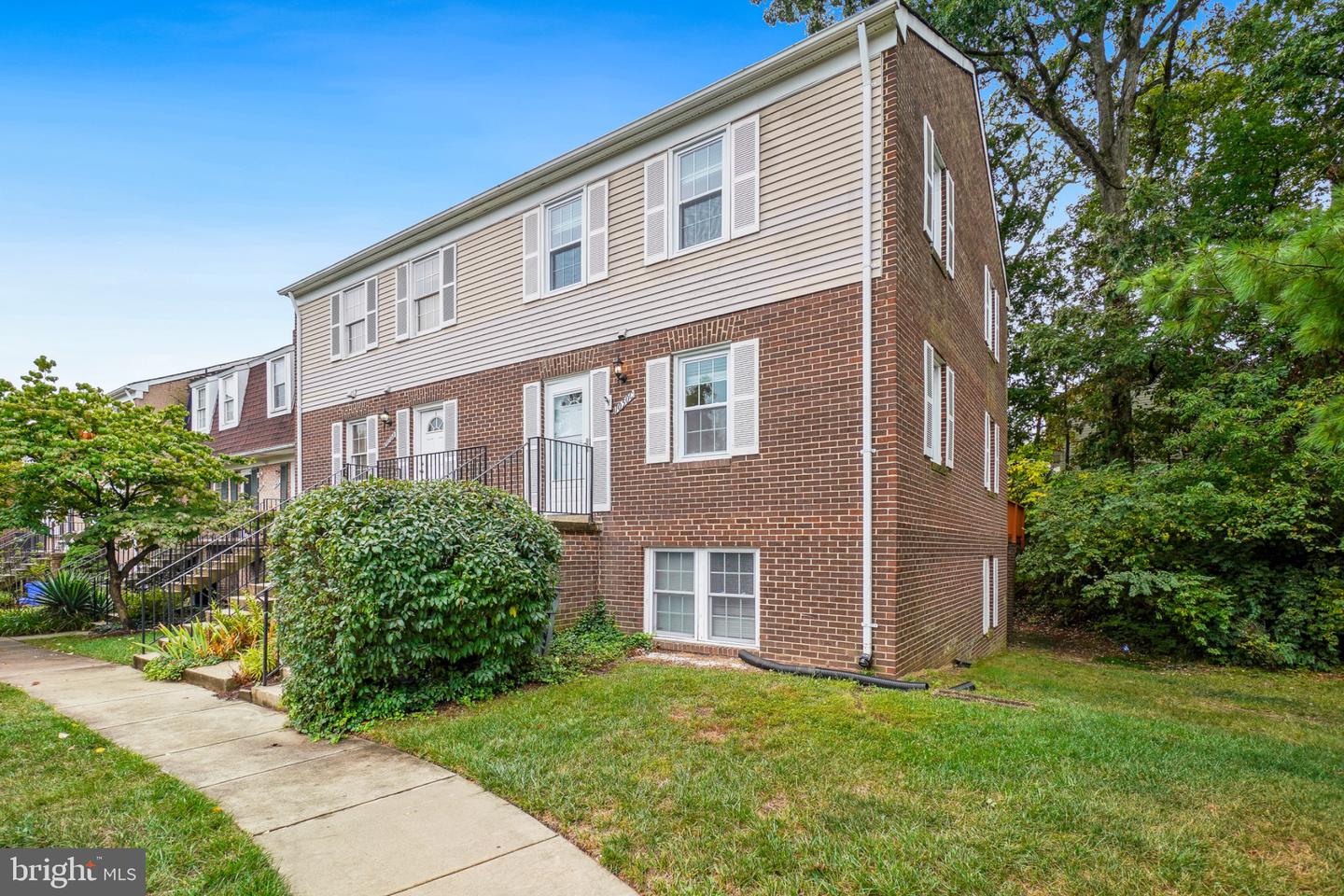 1050 RAMSGATE CT #C, STERLING, Virginia 20164, 3 Bedrooms Bedrooms, 5 Rooms Rooms,2 BathroomsBathrooms,Residential,For sale,1050 RAMSGATE CT #C,VALO2107800 MLS # VALO2107800