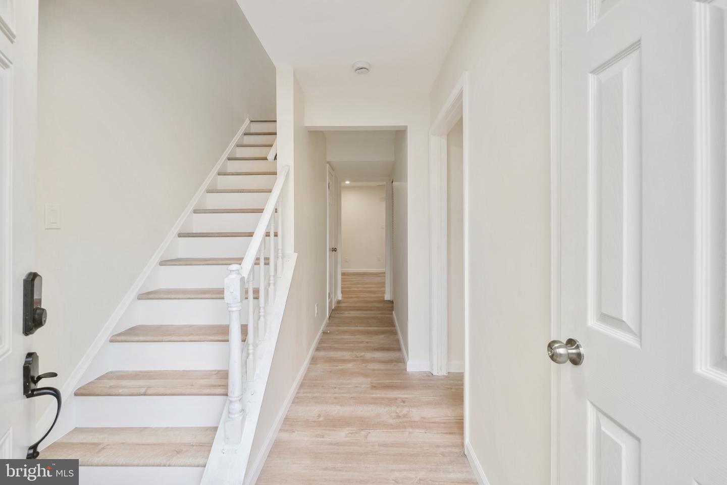 1050 RAMSGATE CT #C, STERLING, Virginia 20164, 3 Bedrooms Bedrooms, 5 Rooms Rooms,2 BathroomsBathrooms,Residential,For sale,1050 RAMSGATE CT #C,VALO2107800 MLS # VALO2107800